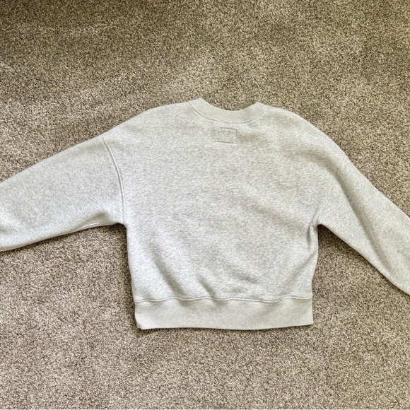 Soft A&F Gray Santa Monica Sweatshirt - Picture 3 of 3